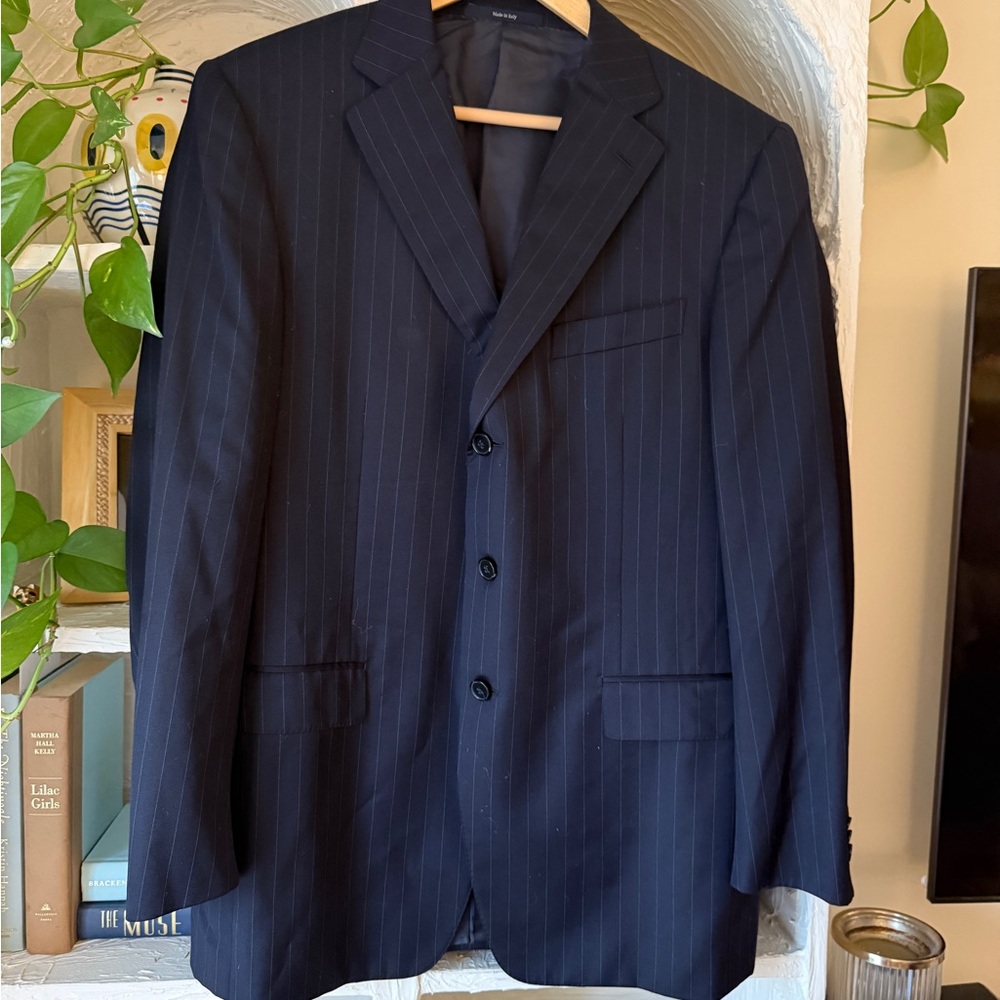Ermenegildo Zegna 100% Wool Pinstripe Suit – Jacket + Pants (Made in Italy)